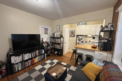39 Lee St #1B