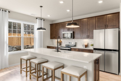 320 Martins Landing #107 1