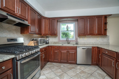 66 Tudor St 1
