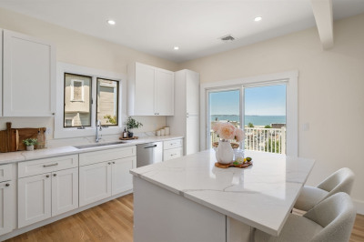 36a Florence Ave #1 1