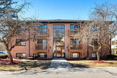 5 Lancelot Ct #2