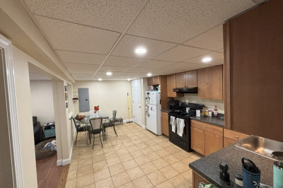140 Winthrop Ave #1 1