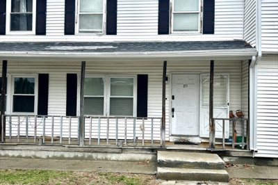 89 Beacon Ave #89 1