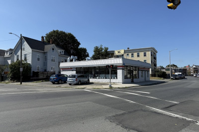184 Lewis Street #1L 1