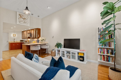9 Appleton St #406 1