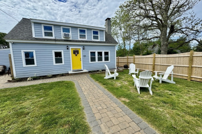 125 Main St #3 1