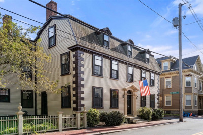 81 Essex St #1 1