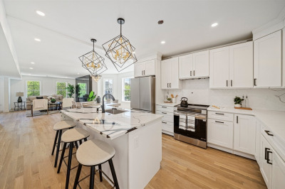 1135-1137 Hyde Park Ave #2 1