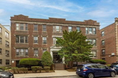 7 Lothian Rd #8 1