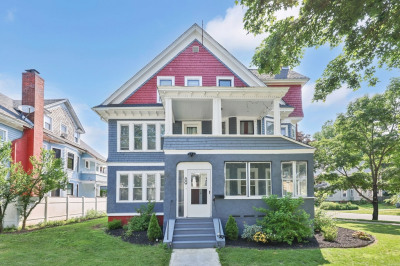 89 Firglade Ave 1