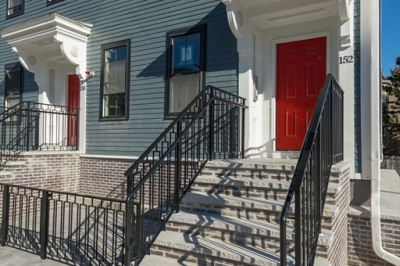 152 Pleasant Street 1