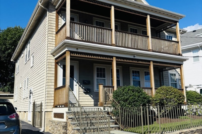 89 Perthshire Rd #1 1