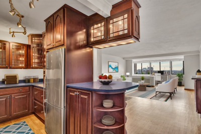 6 Whittier Pl #16R 1