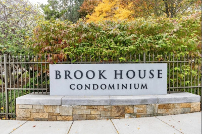 99 Pond Ave #608 1