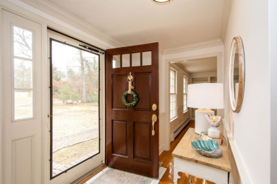 162 Forest St 1