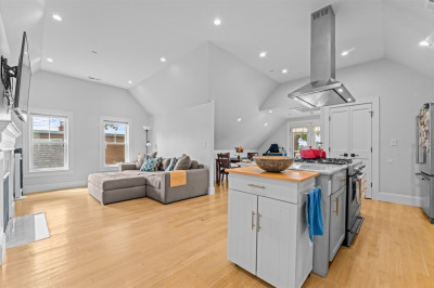 28 Dix St #3 1