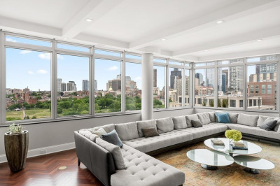 1 Charles Street South #PH1B 1