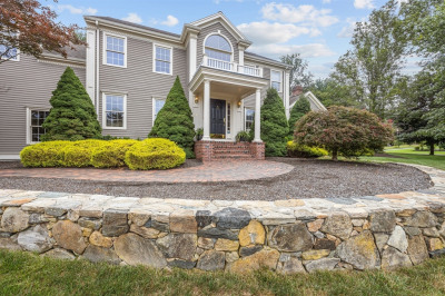 51 Farmside Dr 1