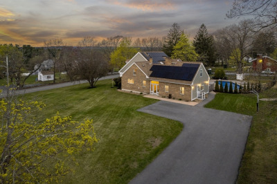 10 Alfred Dr