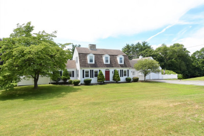 51 Fiske Hill Rd 1