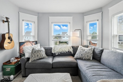 637 Broadway #2 1