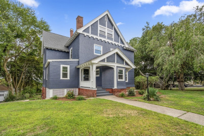 37 Kenwood Ave 1