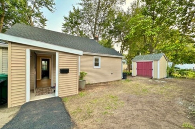 73 Summit Ave #B