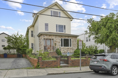 44 Franklin St 1