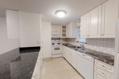 27-2 Arlington Rd #5 1