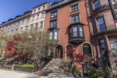 194 Beacon St 1