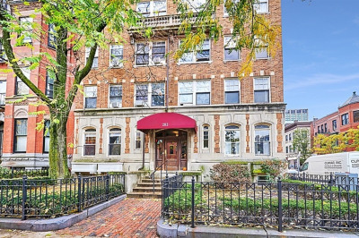 282 Newbury Street #21 1