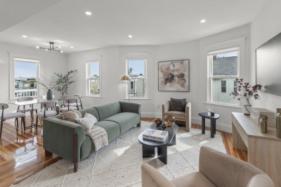 334 Centre St #2 1