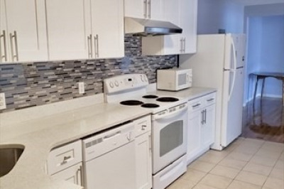 661 Main St #23 1