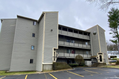 1195 Grafton St. #15 1