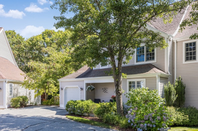 24 Hampton Ct #24 1