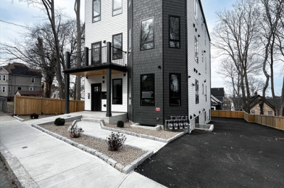 22 Mount Bowdoin Ter #2 & 3 1