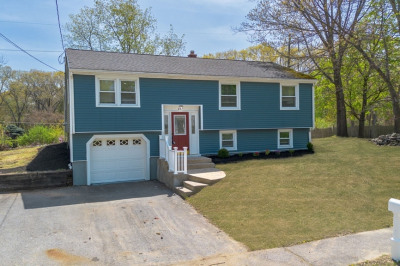 49 Robin Road 1