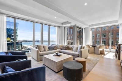 135 Seaport Blvd #1902 1