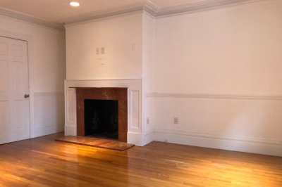 254 Newbury St #5 1
