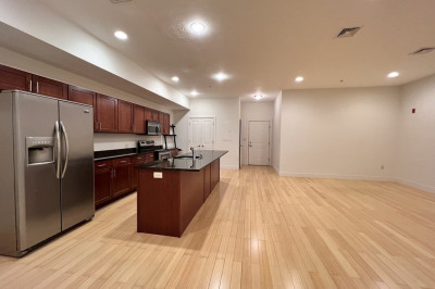9 Gardner St #8 1