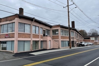 63 Washington Ave 1