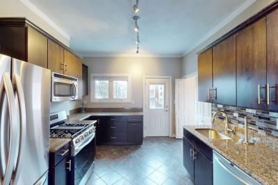 659 East 4th #3 1