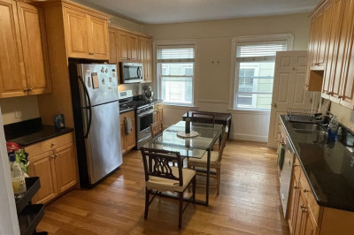 206 Pearl Street #2 1