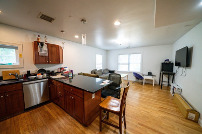 63B Circuit St #63B 1