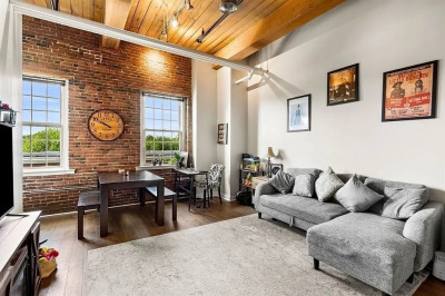 130 John St #459 1
