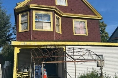 2 Otisfield St 1