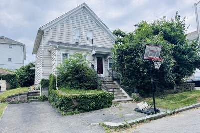 9 Daniels St 1