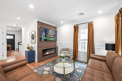 6 Weld Hill St #2 1