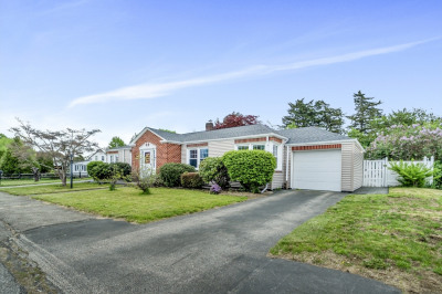 8 Greystone Ave 1