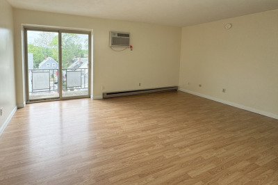 288 Main St #303 1